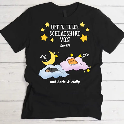 Schlafshirt mit schläfrigem Haustier - Individuelles T-Shirt - Featured Image