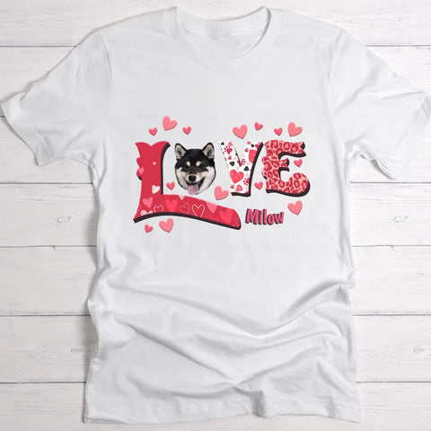 Love - Individuelles T-Shirt - Featured Image