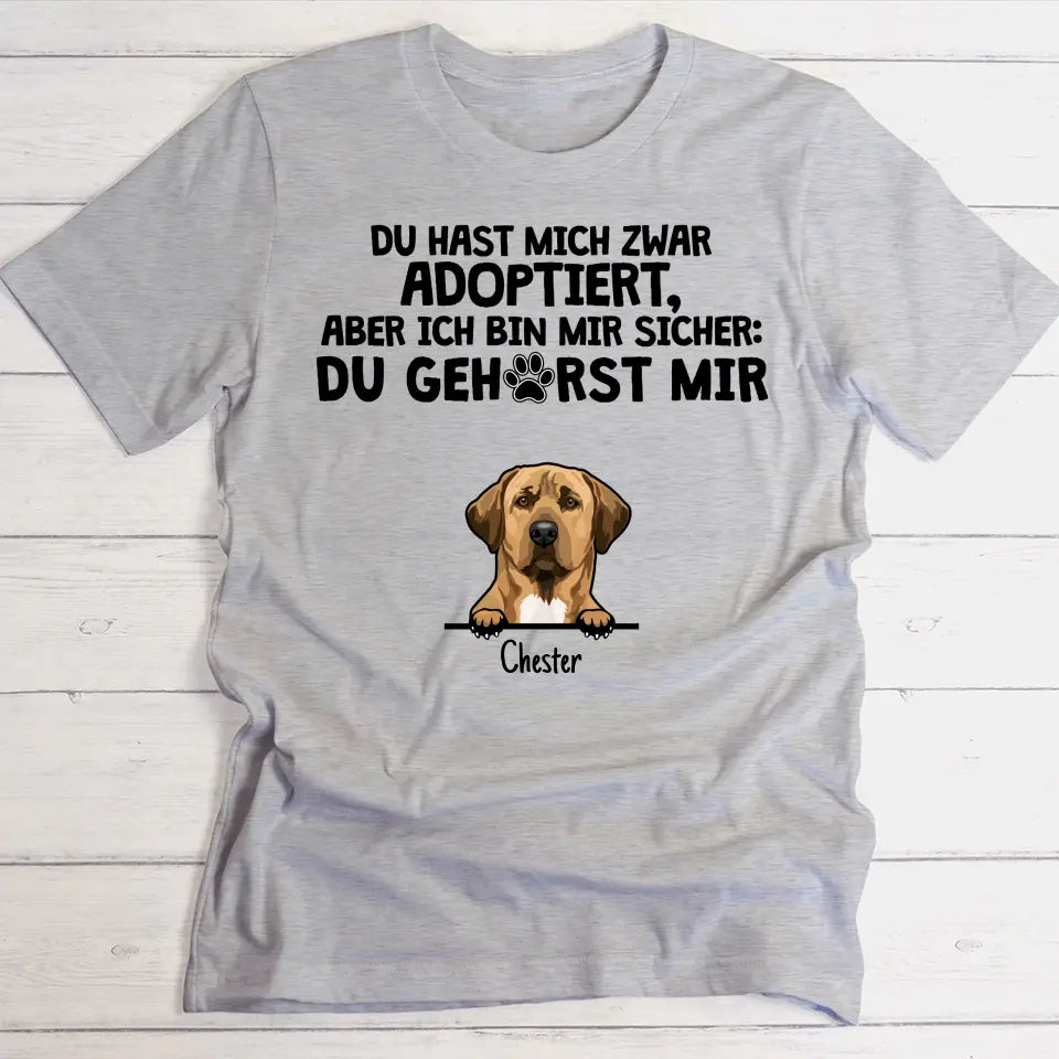 Adoptiert - Individuelles T-Shirt