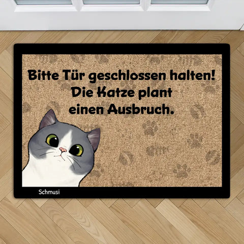 Katzen planen einen Ausbruch - Individuelle Fußmatte - Featured Image