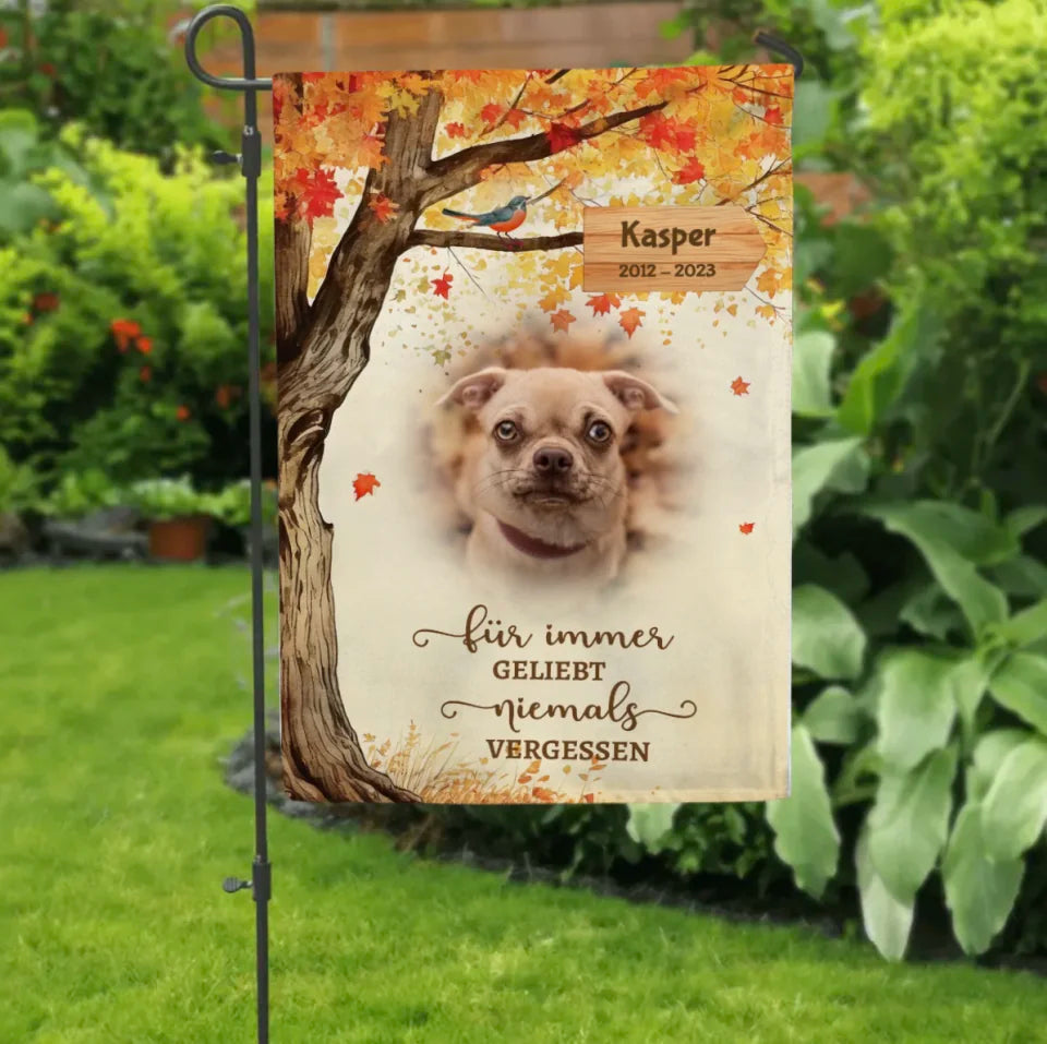 Personalisierte Gartenflagge - Für immer geliebt