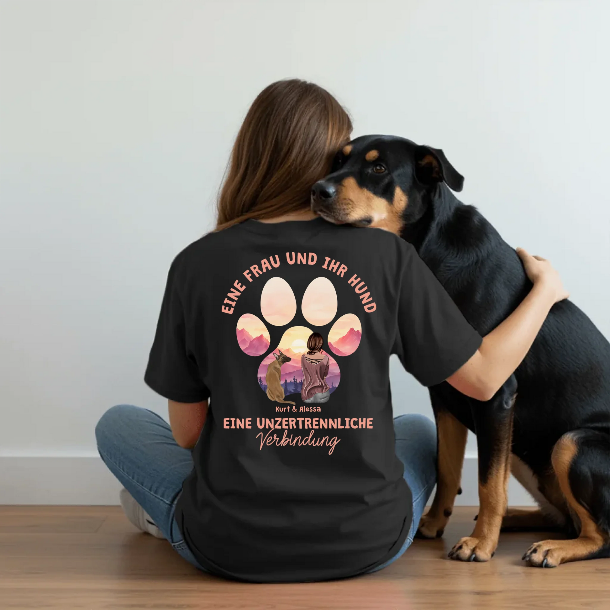 Woman sitting with dog - Black-min