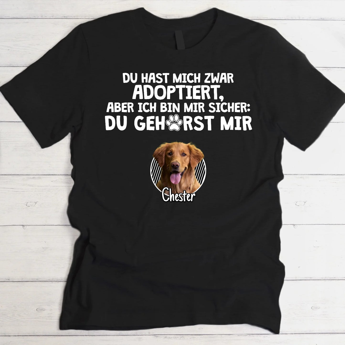 Adoptiert - Individuelles T-Shirt