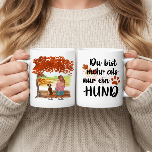 Frau mit Hund unter Baum - Individuelle Tasse