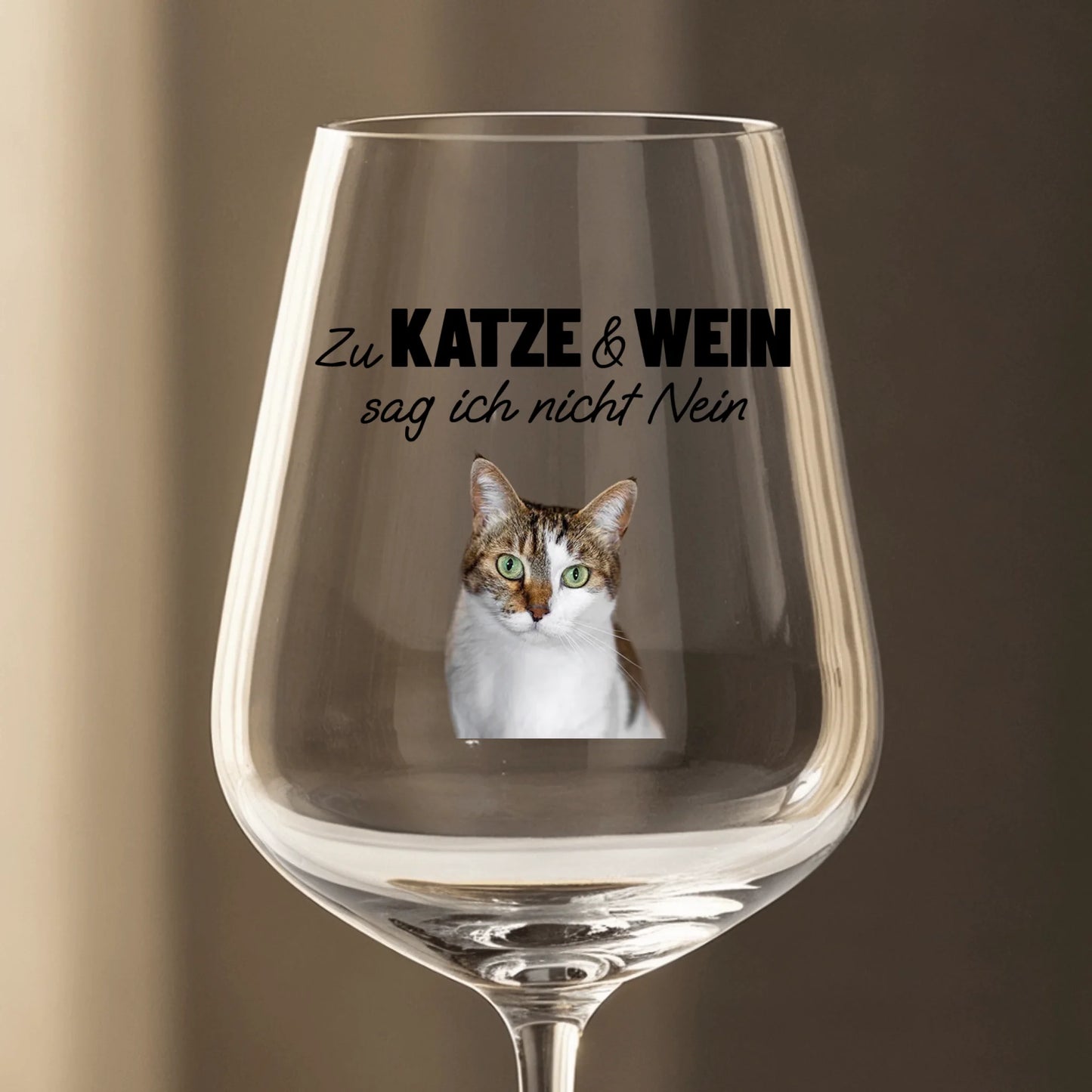 Personalisiertes Weinglas - Zu Katze und Wein sag ich nicht nein
