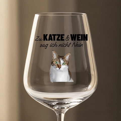 Zu Katze und Wein sag ich nicht nein - Individuelles Weinglas - Featured Image