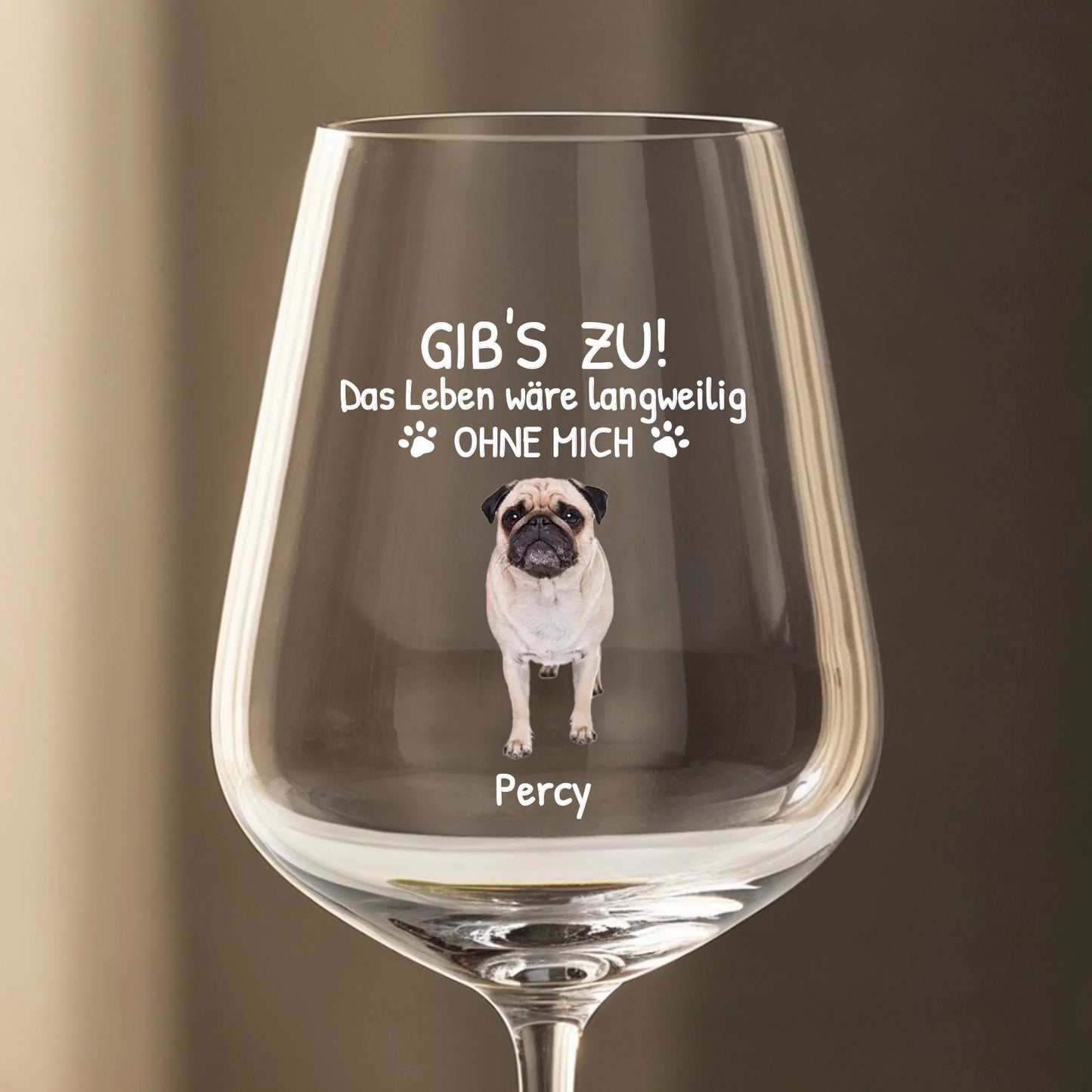 Wein Glass SHOP closeup