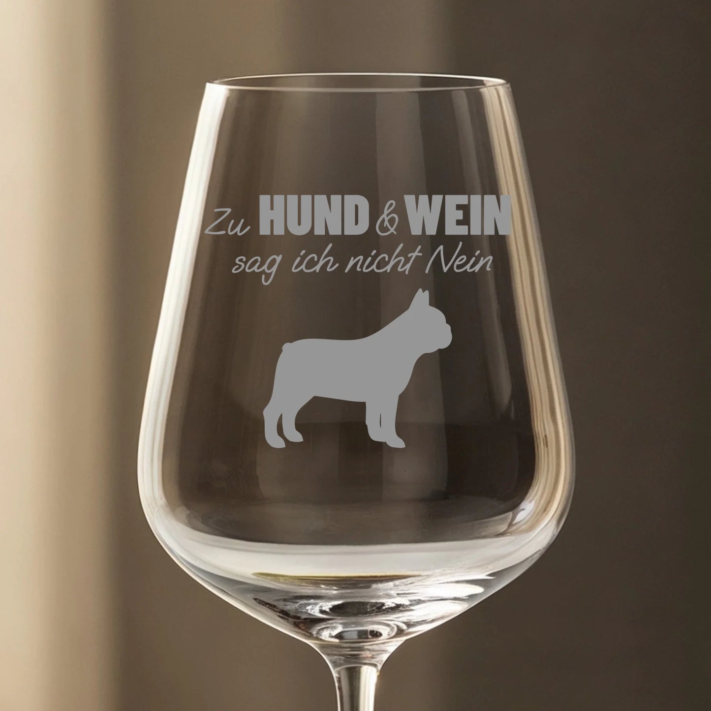 Personalisiertes Weinglas - Zu Hund und Wein sag ich nicht nein