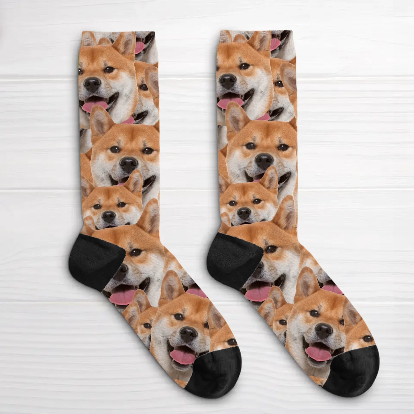 Personalisierte Socken - Wildes Fotomuster mit Hund
